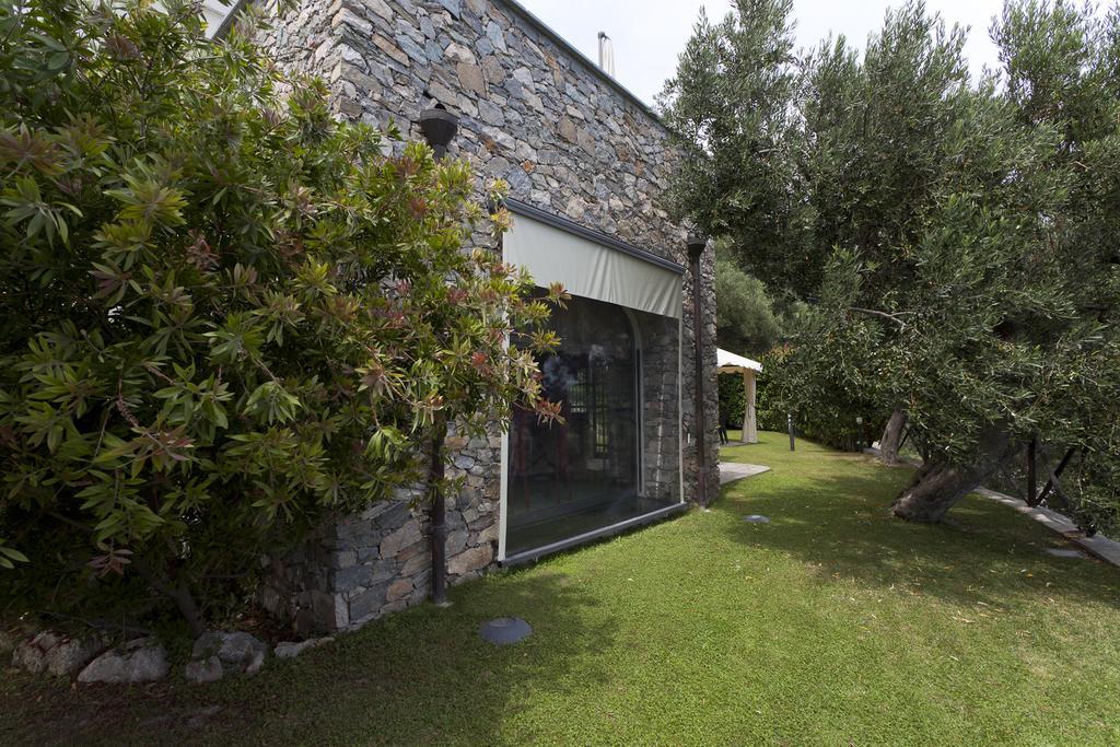 Villa Degli Ulivi B&B フィナーレ・リーグレ エクステリア 写真