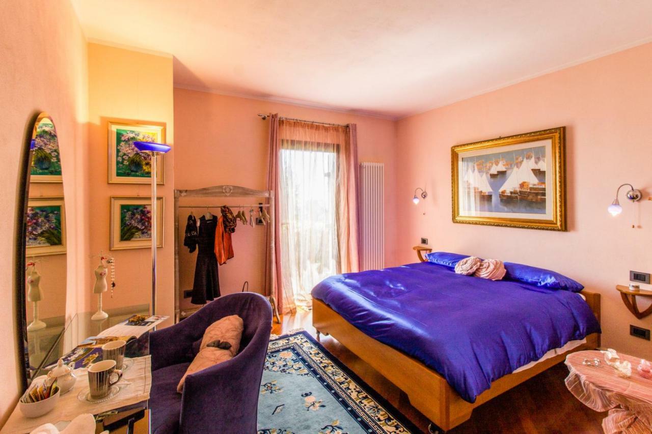 Villa Degli Ulivi B&B フィナーレ・リーグレ エクステリア 写真